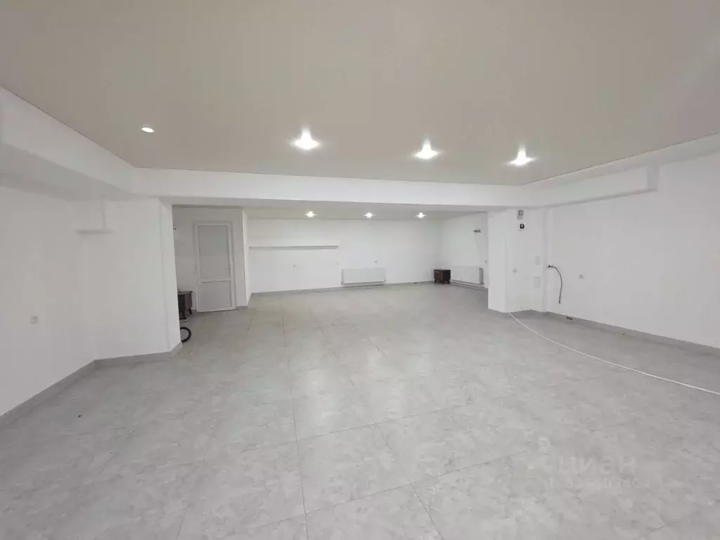 Помещение свободного назначения в Кабардино-Балкария, Нальчик ул. ... - Фото 2