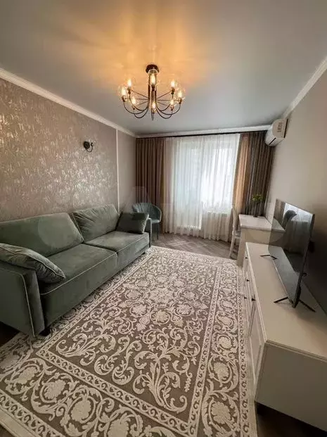 2-к. квартира, 60м, 8/16эт. - Фото 0