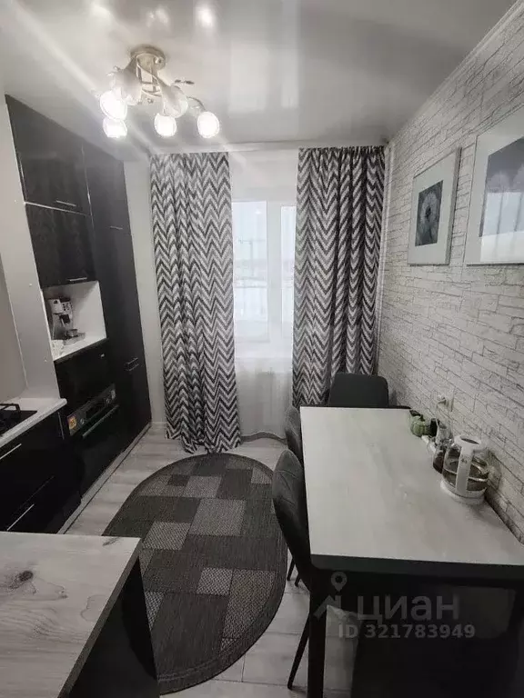 2-к кв. Ямало-Ненецкий АО, Новый Уренгой Мирный мкр, 1/4 (54.0 м) - Фото 1