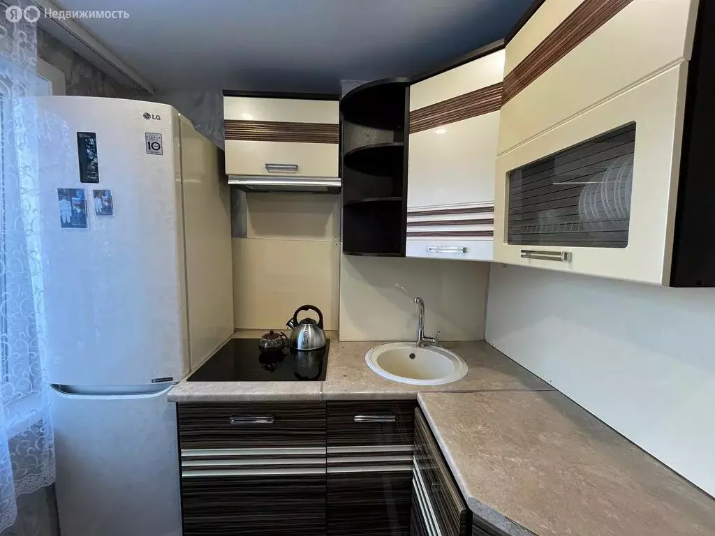 2-комнатная квартира: Иркутск, улица Мира, 101 (45 м) - Фото 1