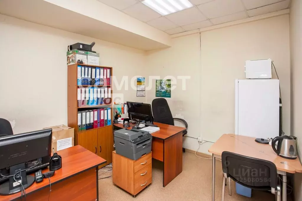 Офис в Кемеровская область, Кемерово Карболитовская ул., 1 (53 м) - Фото 2