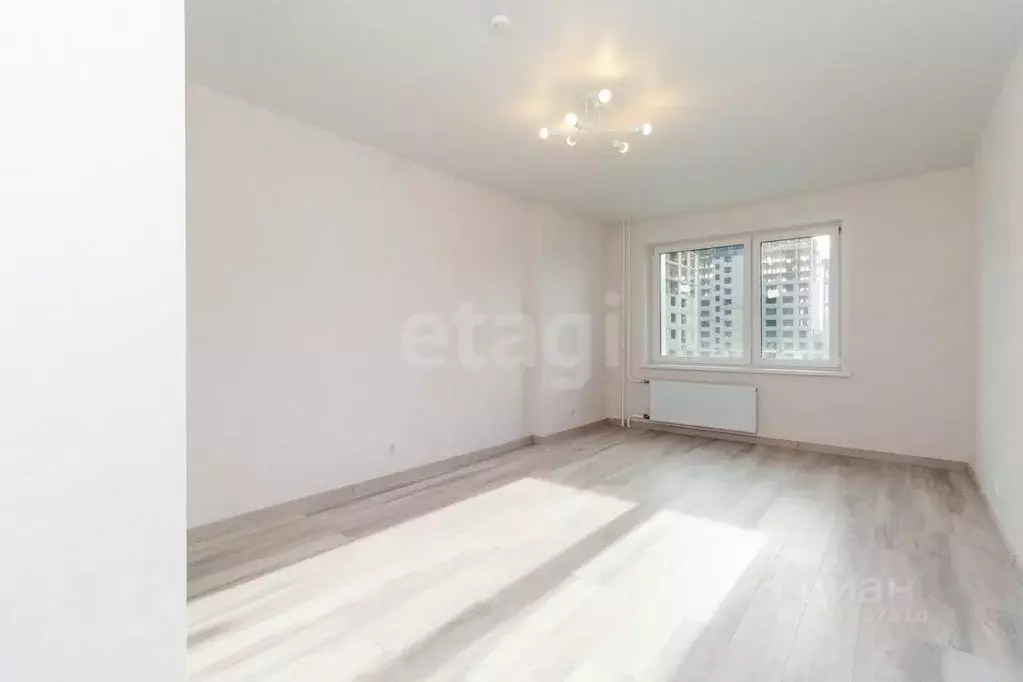 1-к кв. Красноярский край, Красноярск Свердловская ул., 6Л (43.8 м) - Фото 1