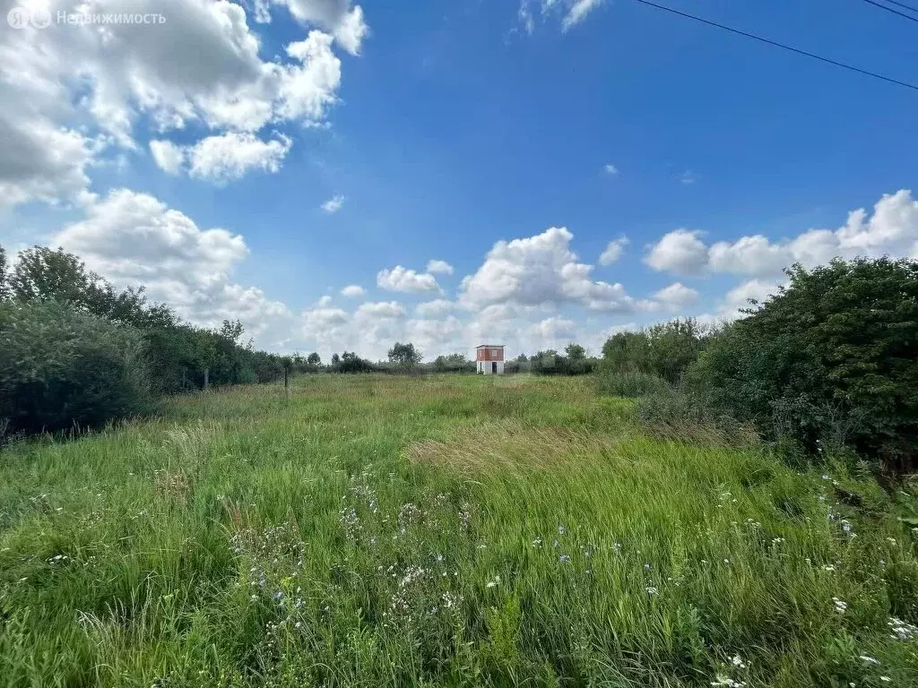 Участок в Новогремяченское, Озёрная улица (10 м) - Фото 1