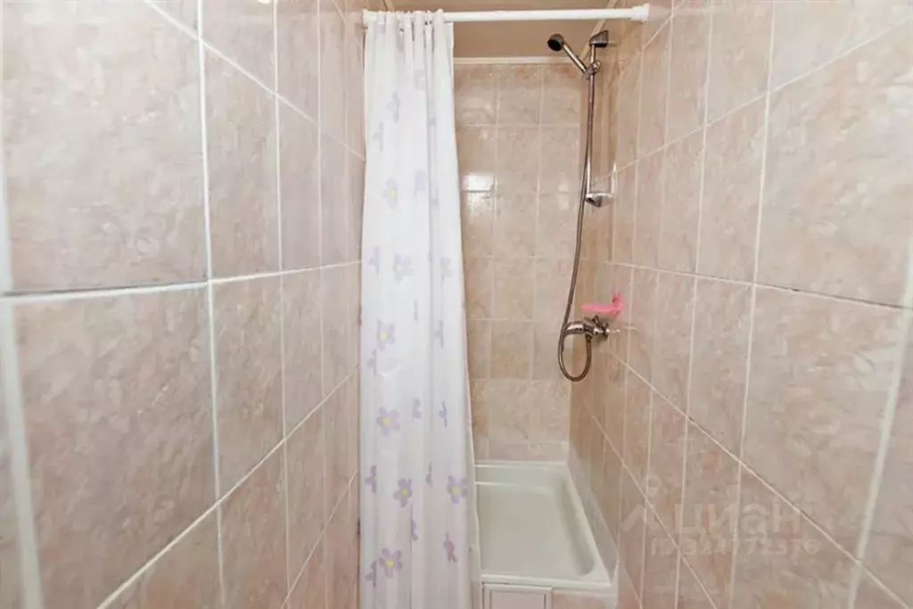 Комната Татарстан, Казань Гвардейская ул., 35 - Фото 2