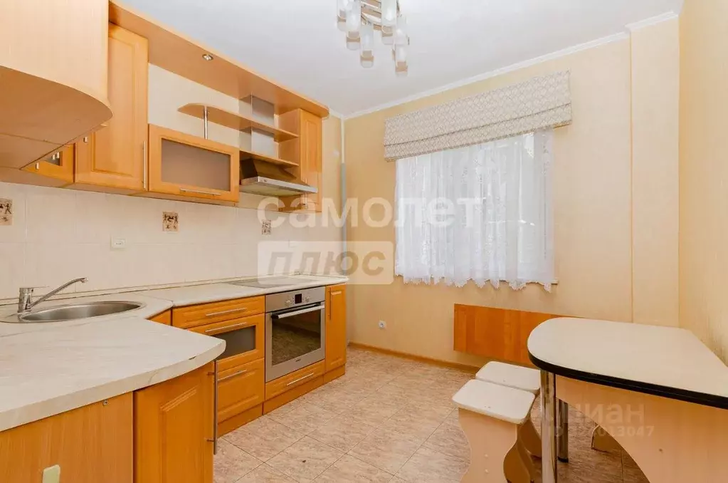 3-к кв. Челябинская область, Челябинск ул. Яблочкина, 23 (78.0 м) - Фото 1