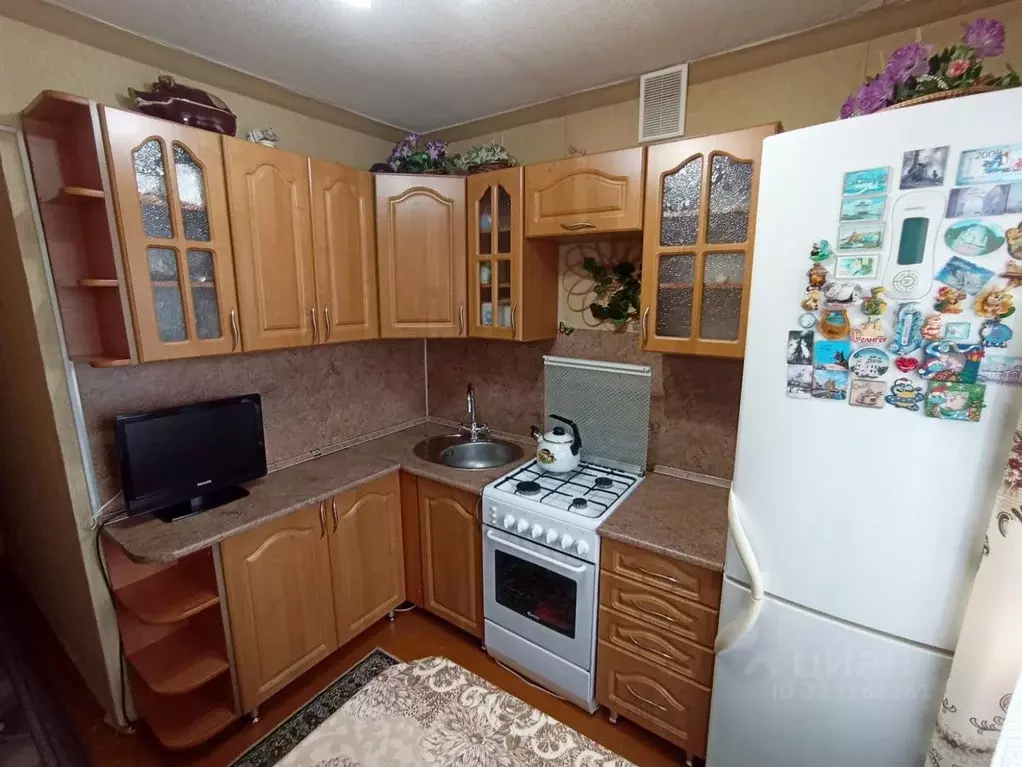 3-к кв. Волгоградская область, Волгоград ул. Жолудева, 24 (58.9 м) - Фото 0