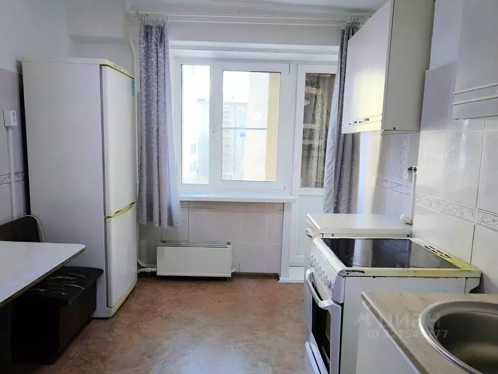 2-к кв. Иркутская область, Иркутск Байкальская ул., 241А (49.1 м) - Фото 1