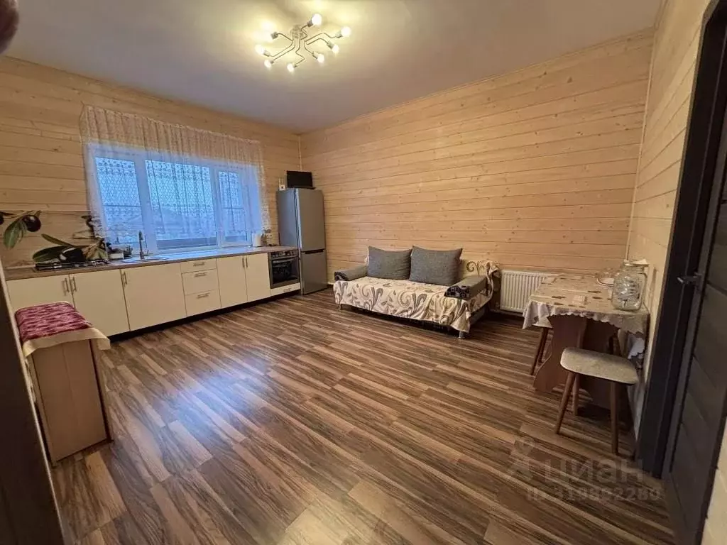 Дом в Ставропольский край, Предгорный муниципальный округ, Бекешевская ... - Фото 1