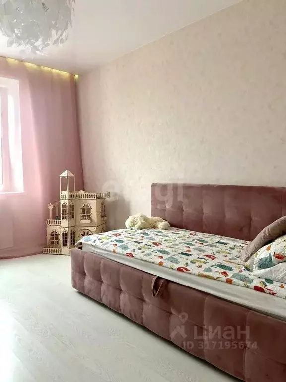 2-к кв. Нижегородская область, Выкса Центральный мкр, 10А (50.2 м) - Фото 0
