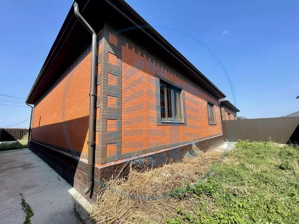 Дом в Ставропольский край, Ессентуки ул. Имени Рыбникова (132 м) - Фото 1