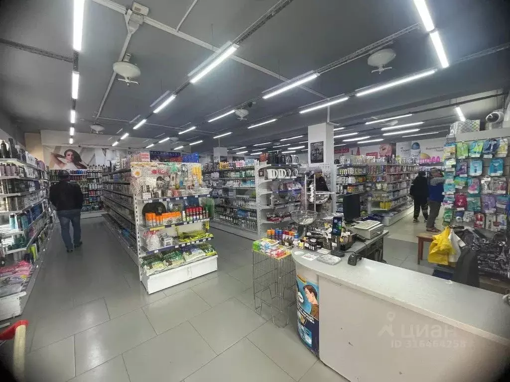 Торговая площадь в Кемеровская область, Белово ул. Юности, 10А (164 м) - Фото 0