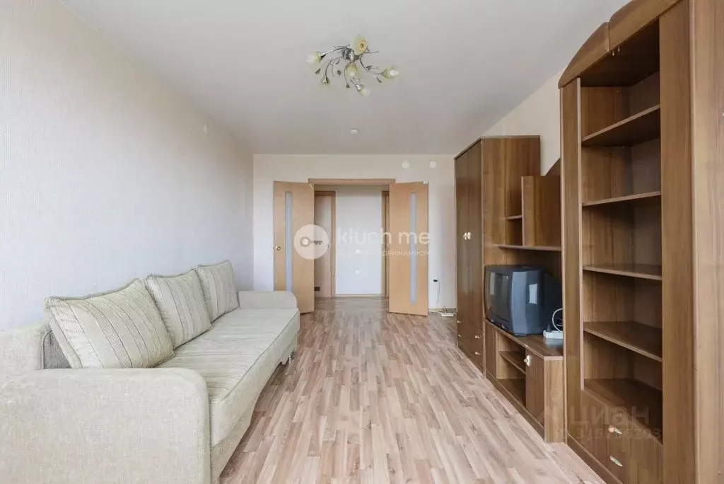 3-к кв. Татарстан, Казань ул. Нурихана Фаттаха, 19 (79.2 м) - Фото 0