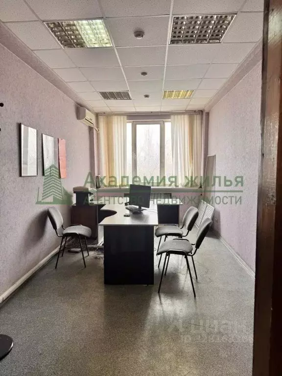 Офис в Саратовская область, Энгельс Промышленная ул., 25 (30 м) - Фото 1