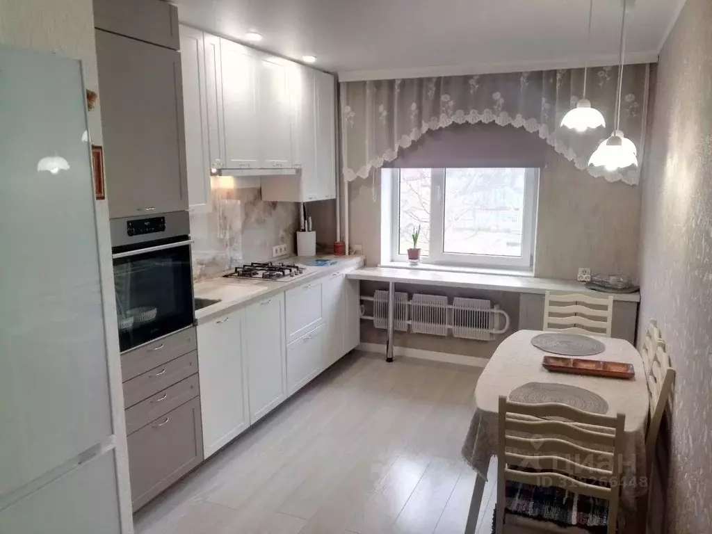 3-к кв. Калининградская область, Калининград Артиллерийская ул., 46 ... - Фото 0