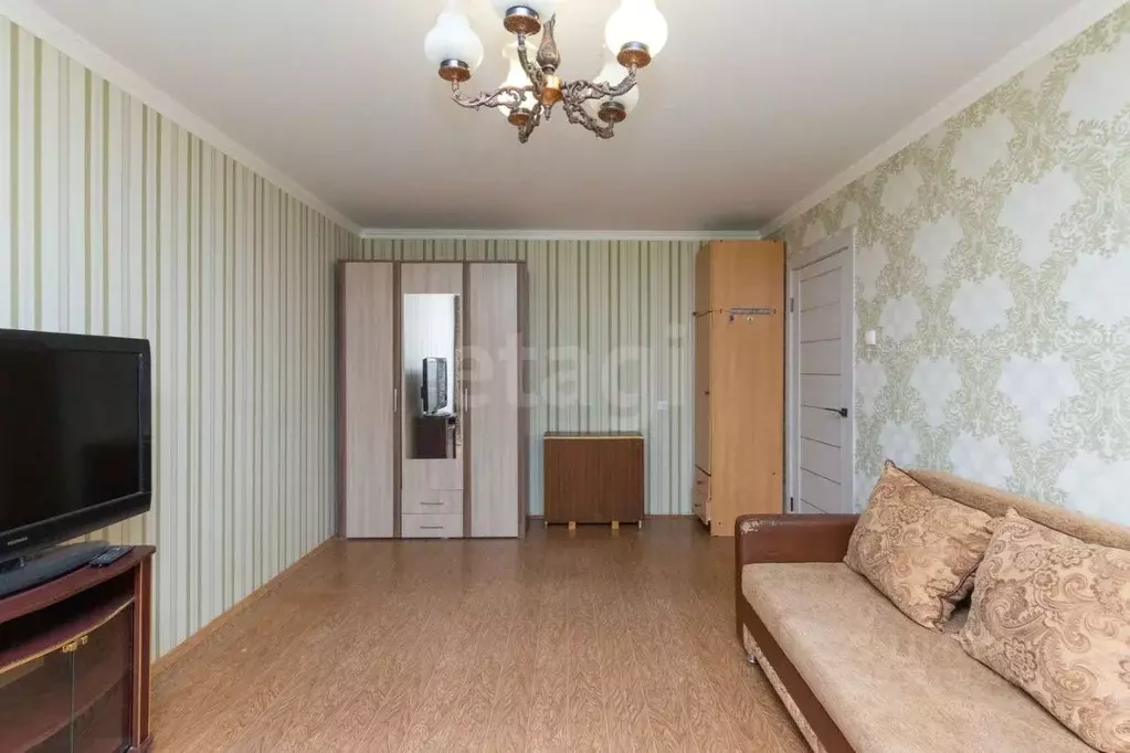 3-к кв. Тюменская область, Тюмень ул. Домостроителей, 26 (86.0 м) - Фото 1