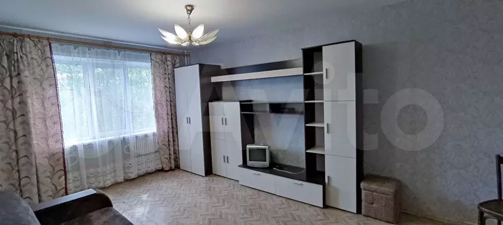 2-к. квартира, 55 м, 3/10 эт. - Фото 0