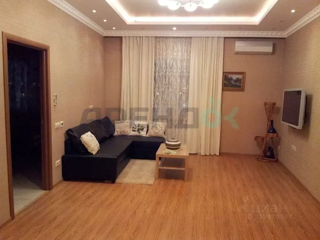 2-к кв. Татарстан, Казань ул. Сибгата Хакима, 15 (80.0 м) - Фото 1