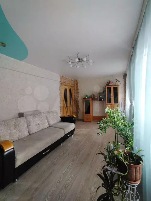 3-к. квартира, 66 м, 1/5 эт. - Фото 0