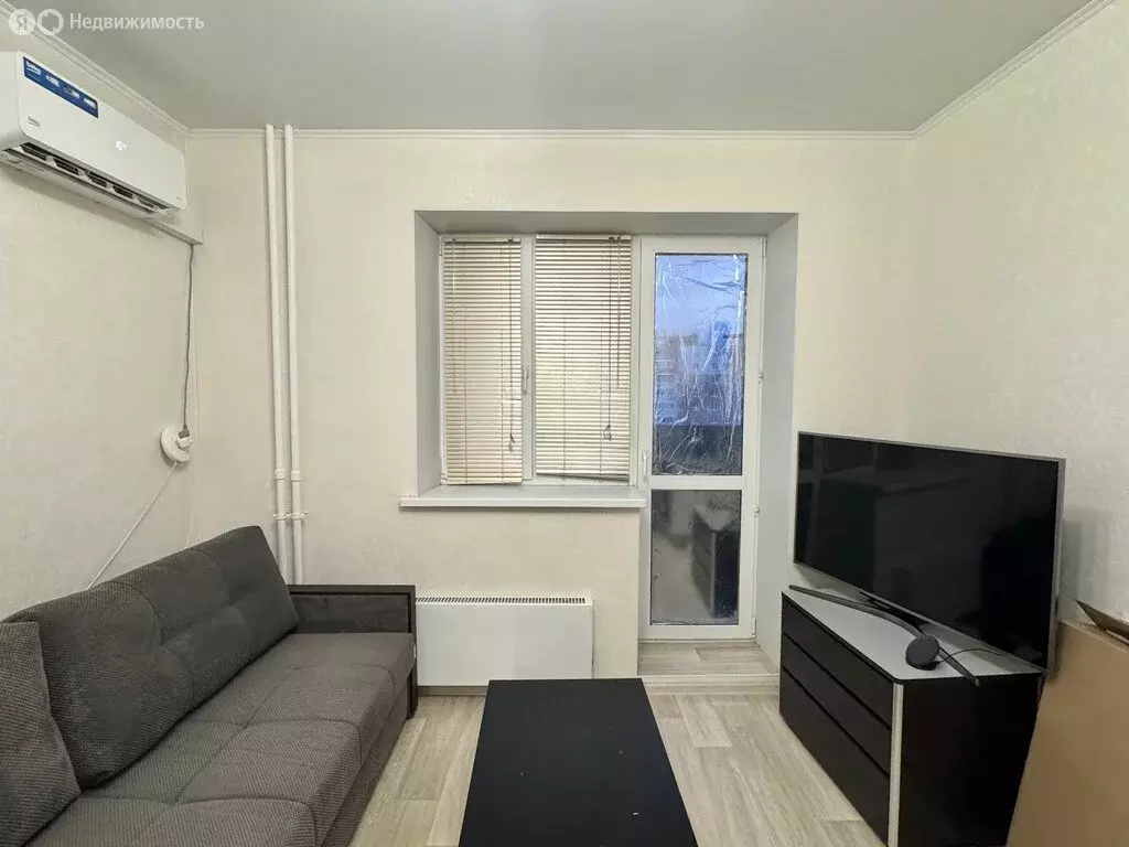 Квартира-студия: Тюмень, Верхнетарманская улица, 1 (20 м) - Фото 1