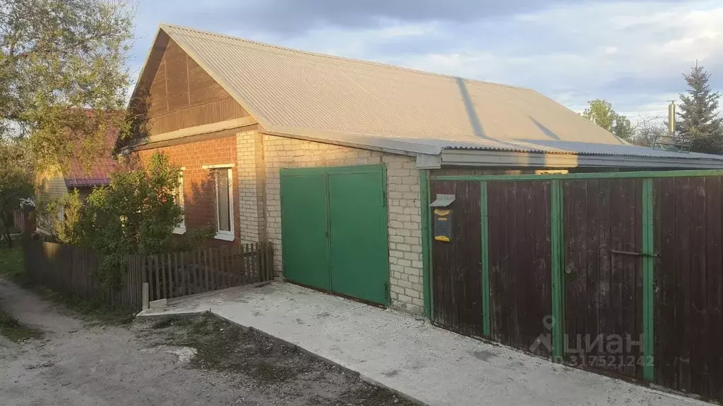 Дом в Владимирская область, Владимир ул. Ноябрьская, 103 (162 м) - Фото 0