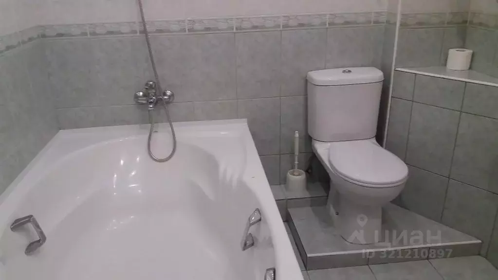 2-к кв. Санкт-Петербург Большая Московская ул., 11 (90.0 м) - Фото 0