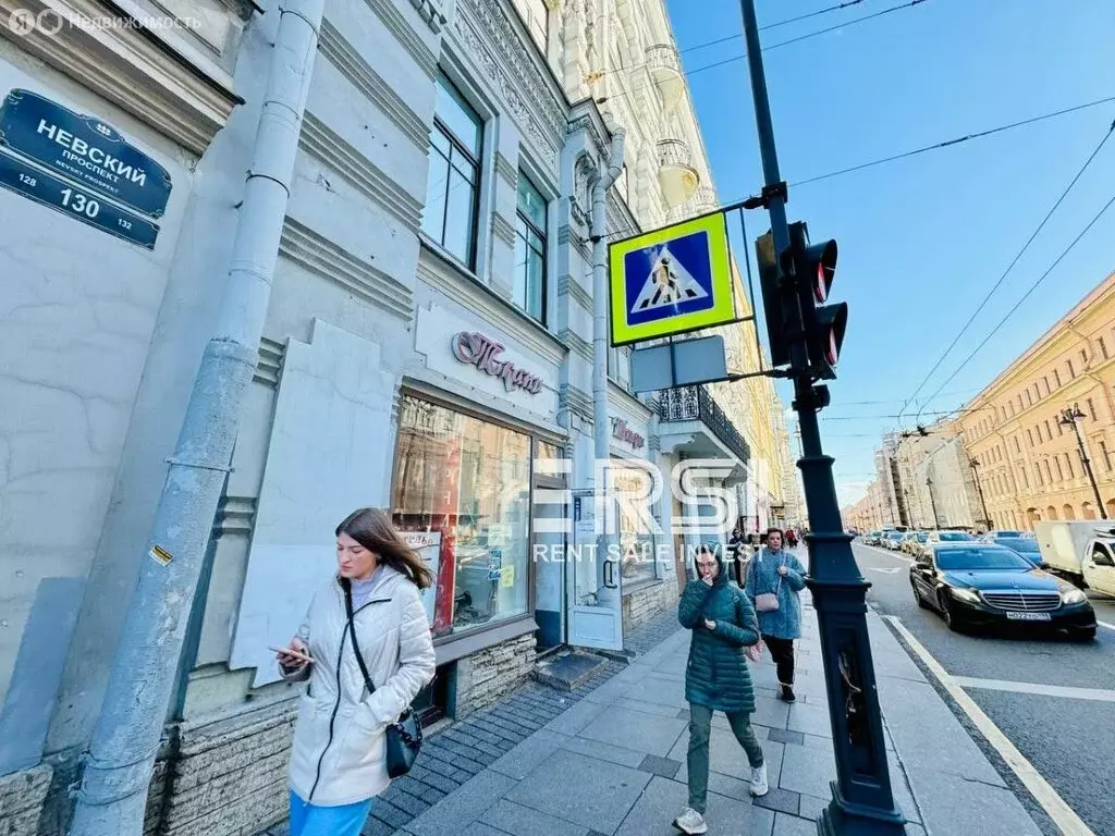 Помещение свободного назначения (220 м) - Фото 1