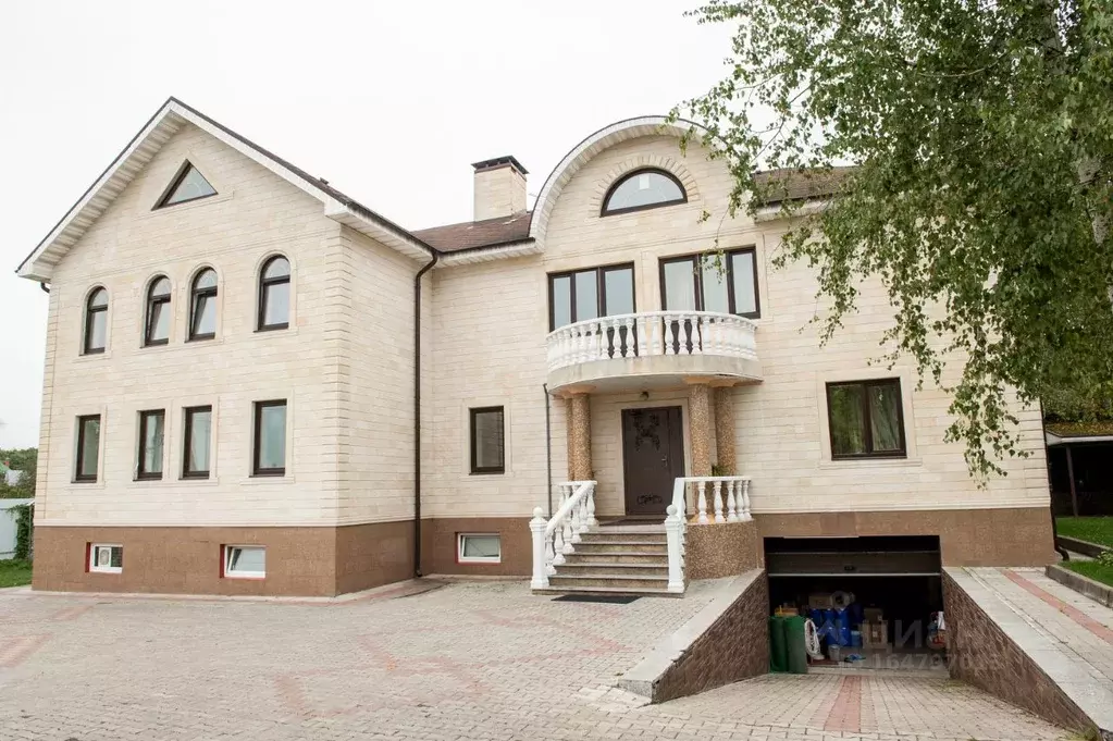 Дом в Московская область, Ленинский городской округ, д. Жабкино  (1000 ... - Фото 0