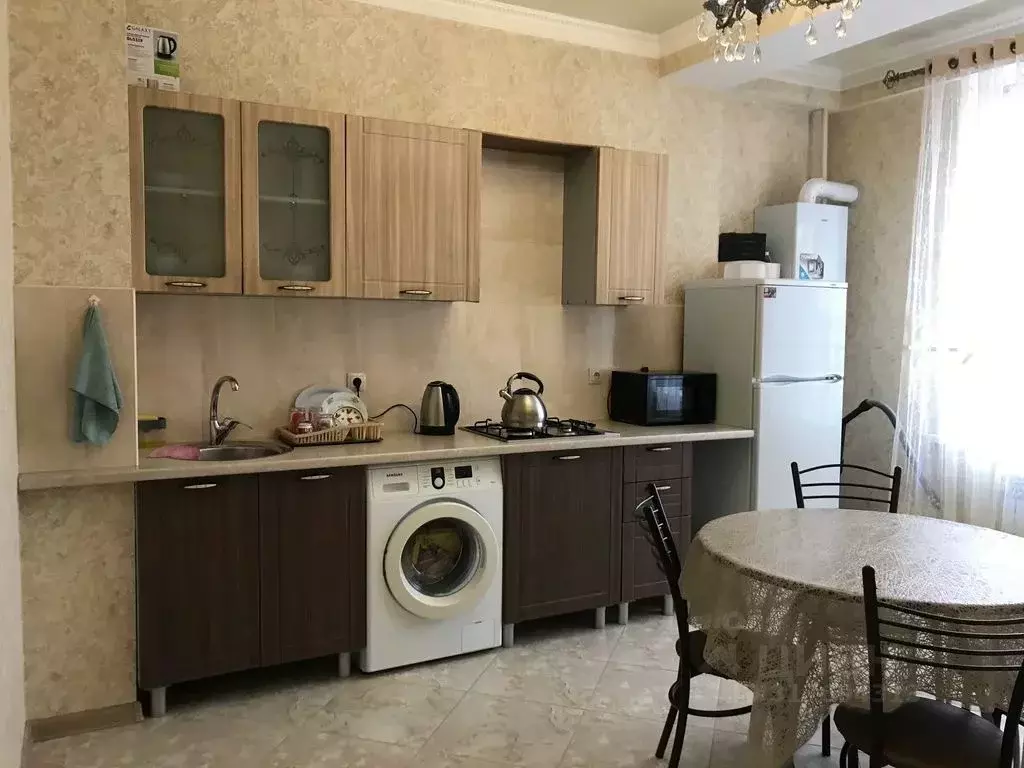 2-к кв. Дагестан, Избербаш ул. Азизова, 6 (52.0 м) - Фото 1