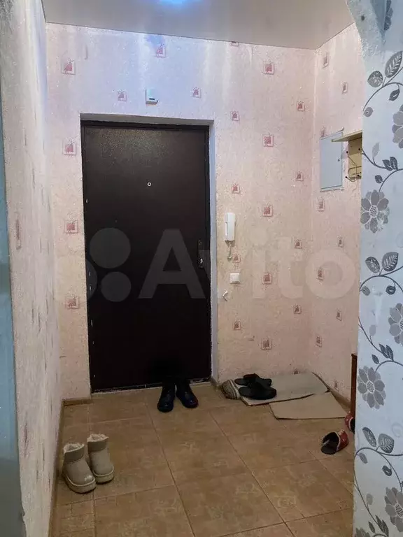 1-к. квартира, 54 м, 2/4 эт. - Фото 1