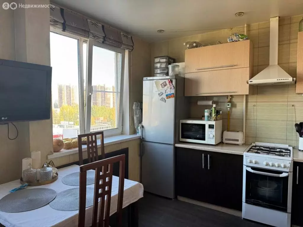 2-комнатная квартира: Волжский, улица Мира, 52 (50.7 м) - Фото 1