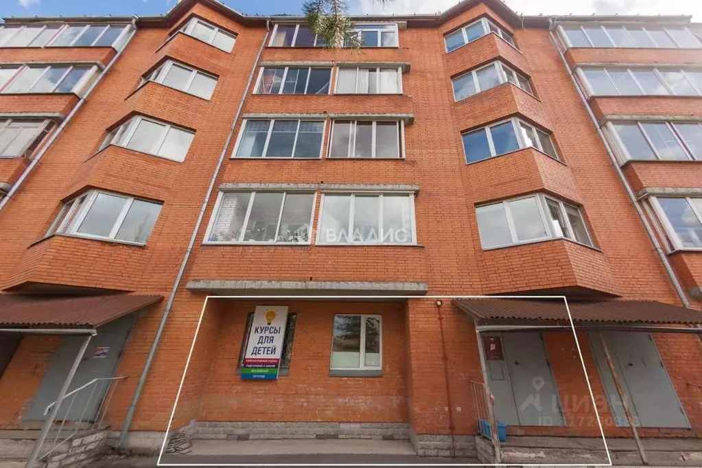 Офис в Карелия, Петрозаводск Мичуринская ул., 7 (60 м) - Фото 1