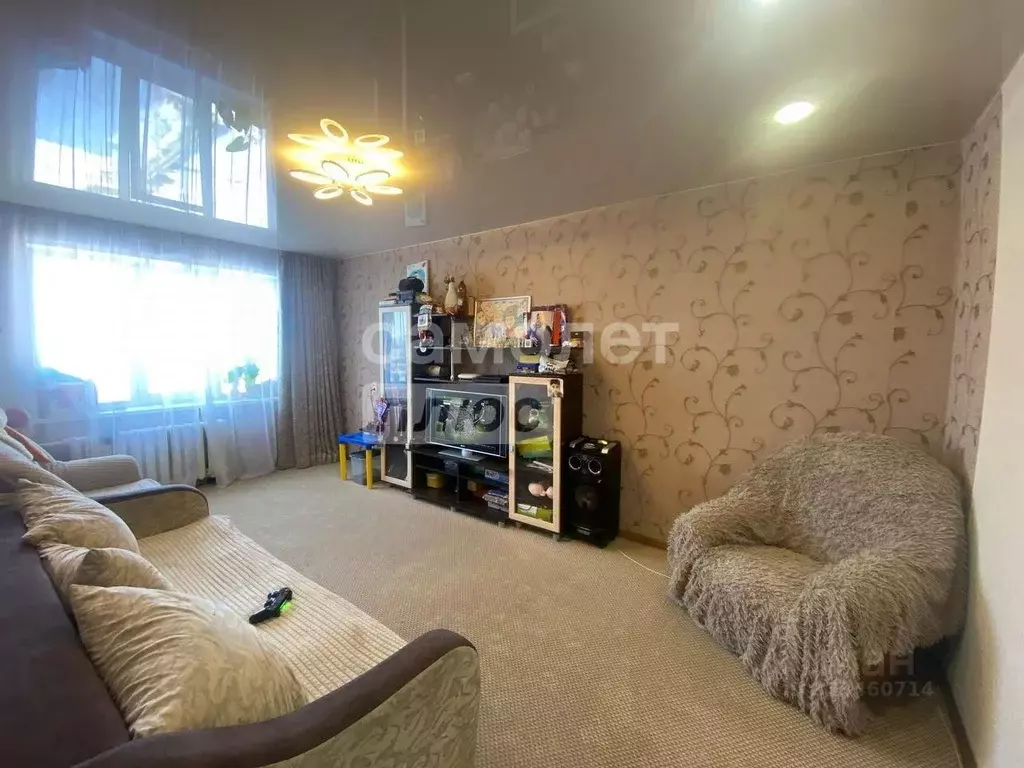 3-к кв. Свердловская область, Серов ул. Попова, 17 (65.6 м) - Фото 1