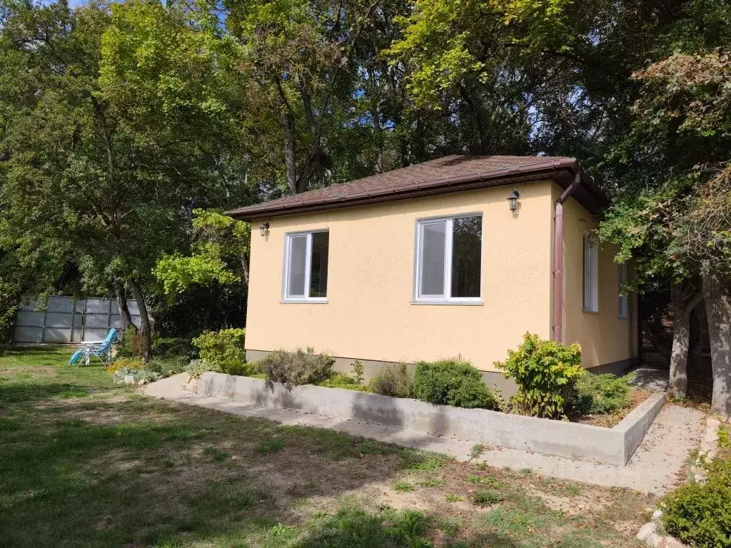 Дом в Севастополь с. Широкое, ул. Приозерная, 45 (50 м) - Фото 1