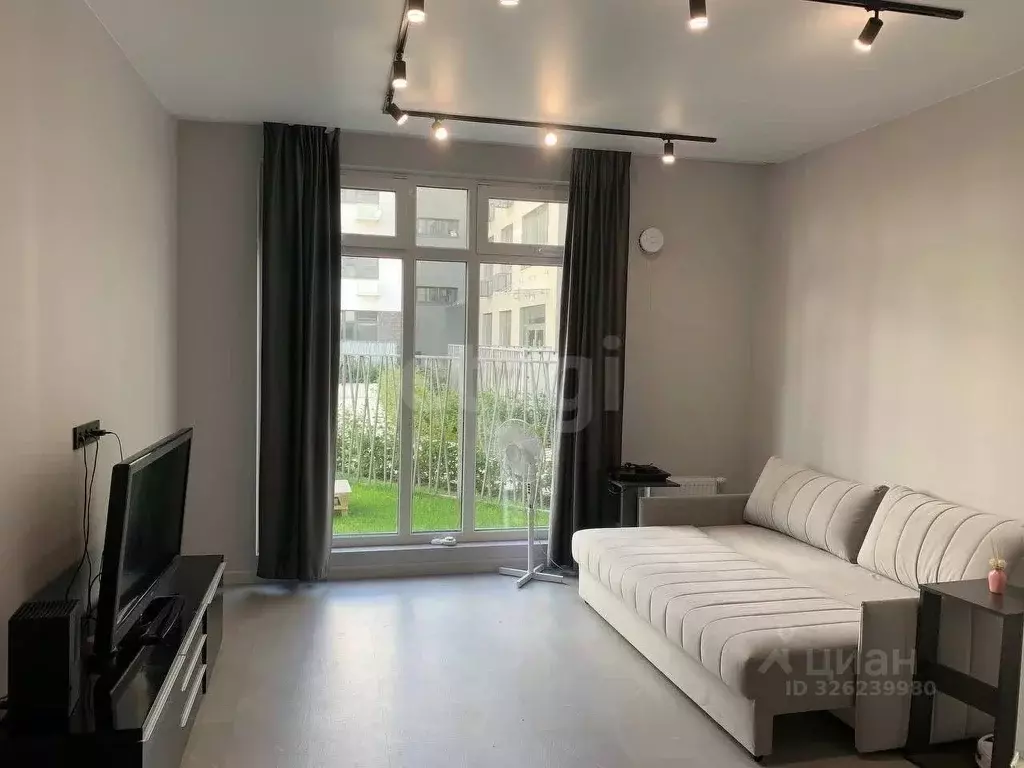 2-к кв. Тюменская область, Тюмень ул. Василия Шамова, 6 (63.3 м) - Фото 1