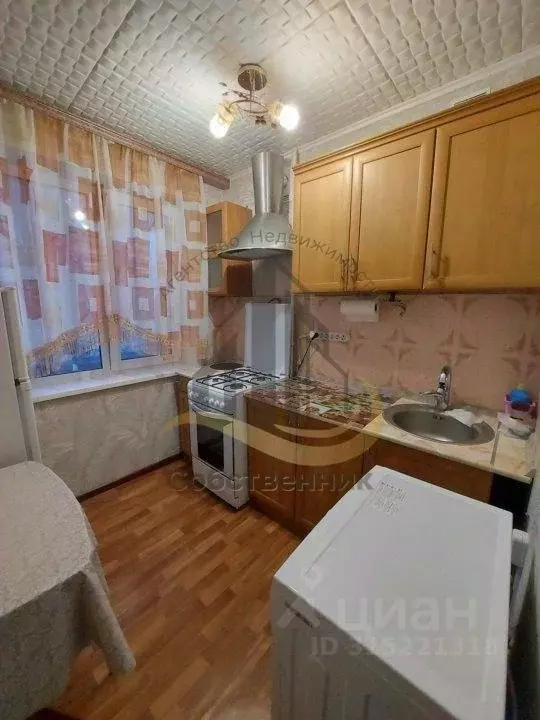 2-к кв. Белгородская область, Старый Оскол Рудничный мкр, 1 (48.0 м) - Фото 2