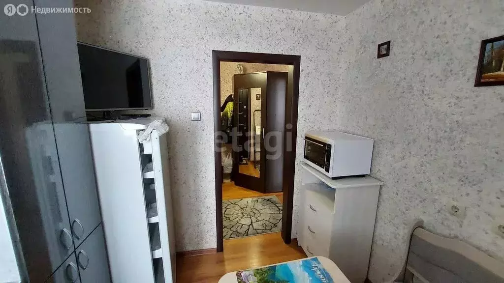 1-комнатная квартира: Тюмень, улица Елизарова, 6 (38.5 м) - Фото 0