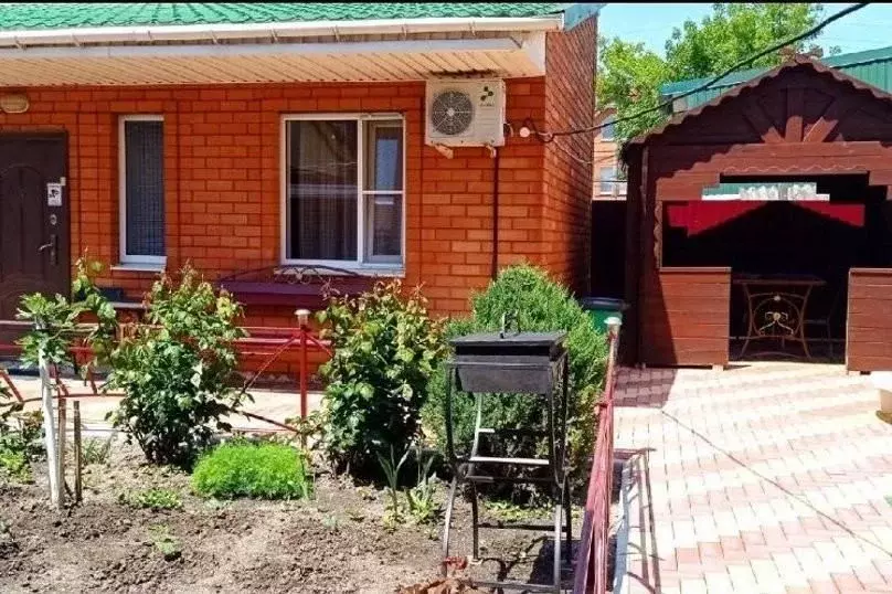 Дом в Краснодарский край, Ейск Таманская ул., 53 (35 м) - Фото 1