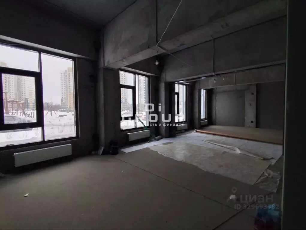 Помещение свободного назначения в Татарстан, Казань ул. Братьев ... - Фото 2