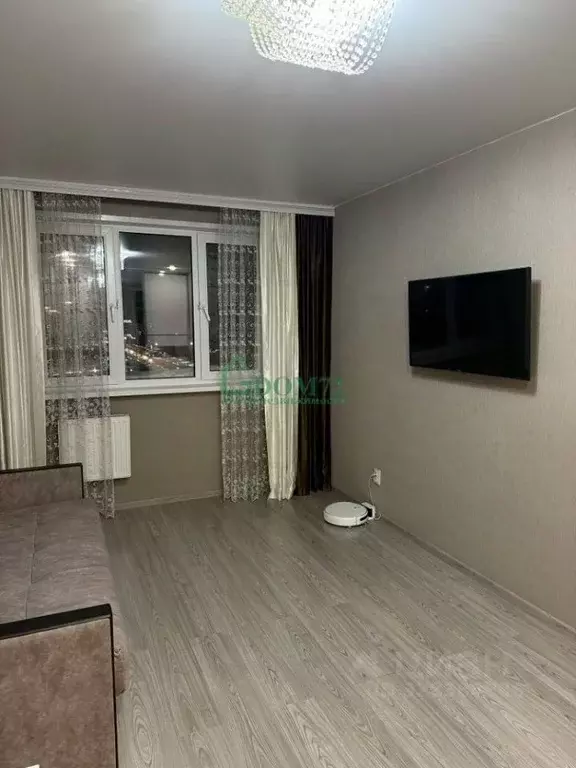 1-к кв. Тюменская область, Тобольск 15-й мкр, 22 (36.5 м) - Фото 1