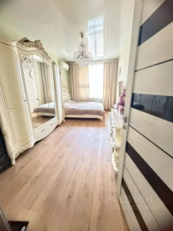 3-к кв. Волгоградская область, Волгоград ул. Дзержинского, 33 (77.9 м) - Фото 2