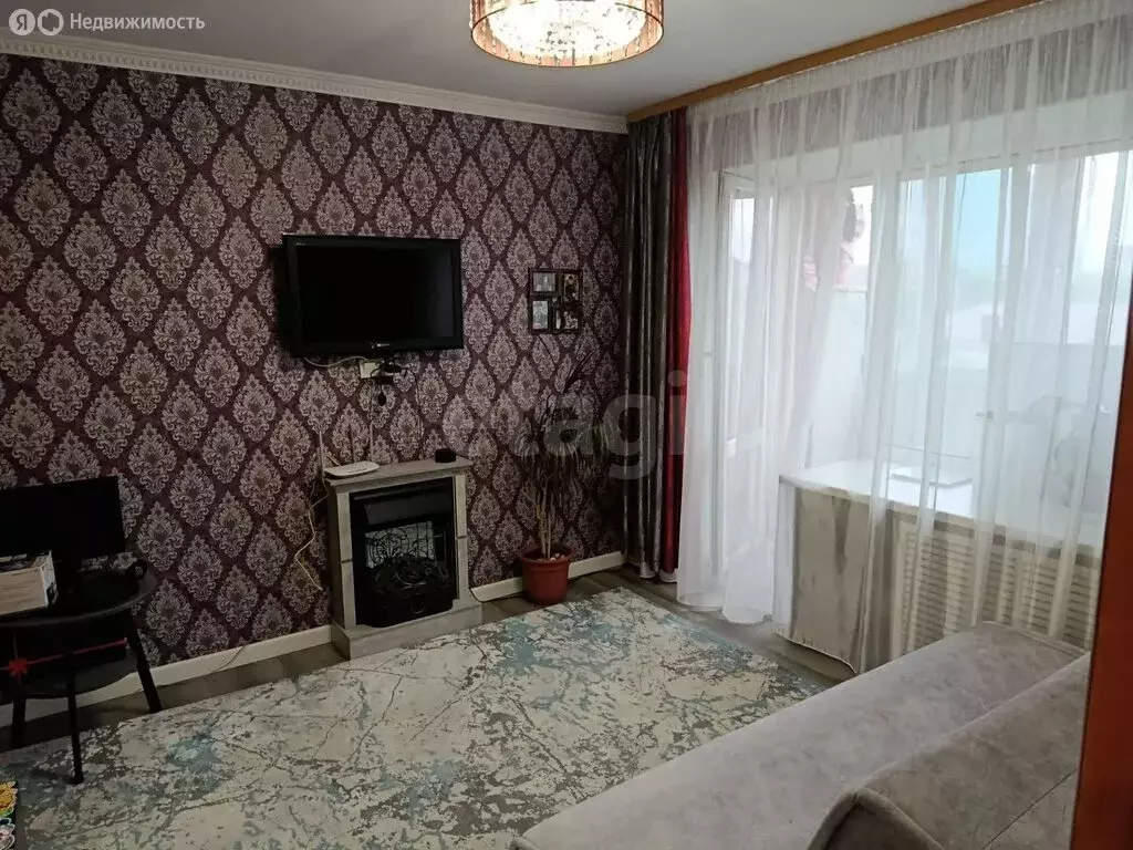 1-комнатная квартира: Тюмень, улица Республики, 94 (32.8 м) - Фото 2