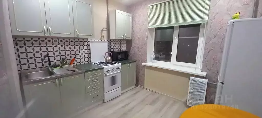 1-к кв. Ленинградская область, Кириши просп. Ленина, 40 (33.0 м) - Фото 2