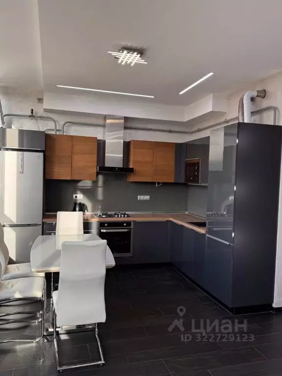 1-к кв. Татарстан, Казань ул. Кави Наджми, 22А (51.5 м) - Фото 2