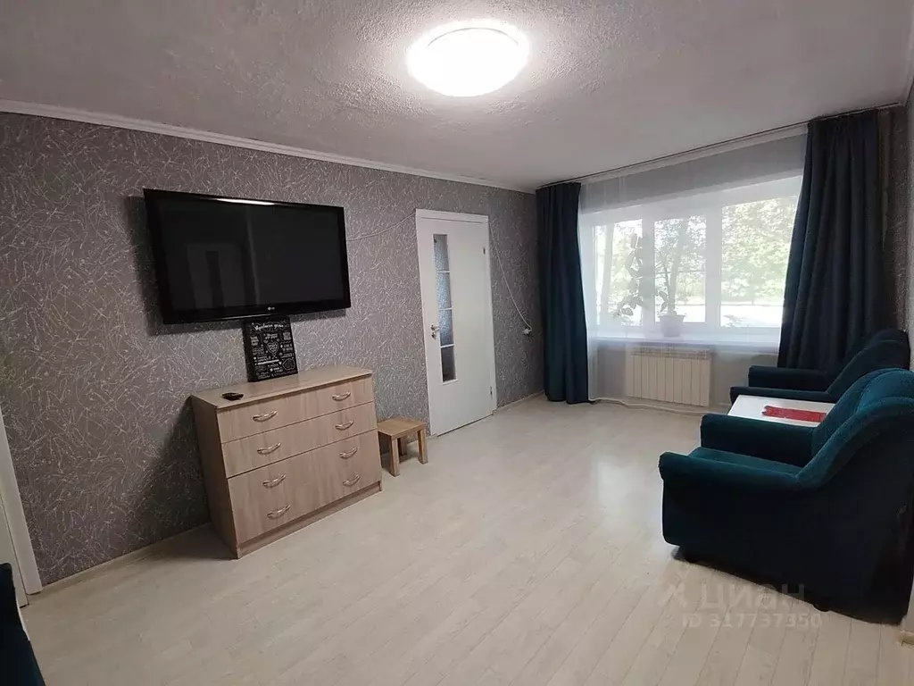 3-к кв. Алтайский край, Барнаул Интернациональная ул., 46 (45.5 м) - Фото 1