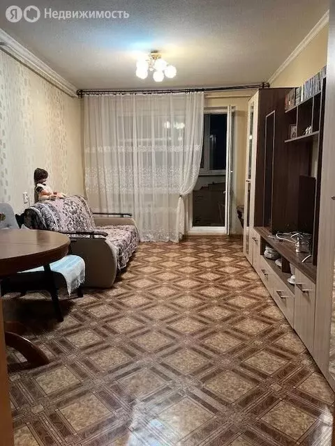 3-комнатная квартира: Нижний Новгород, жилой район Соцгород, ... - Фото 2