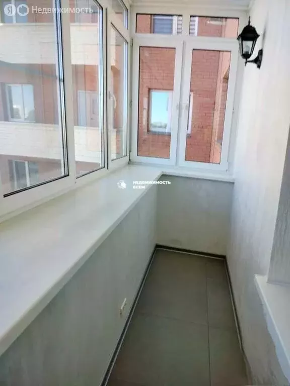 2-комнатная квартира: Челябинск, улица Академика Королёва, 4 (102.8 м) - Фото 1