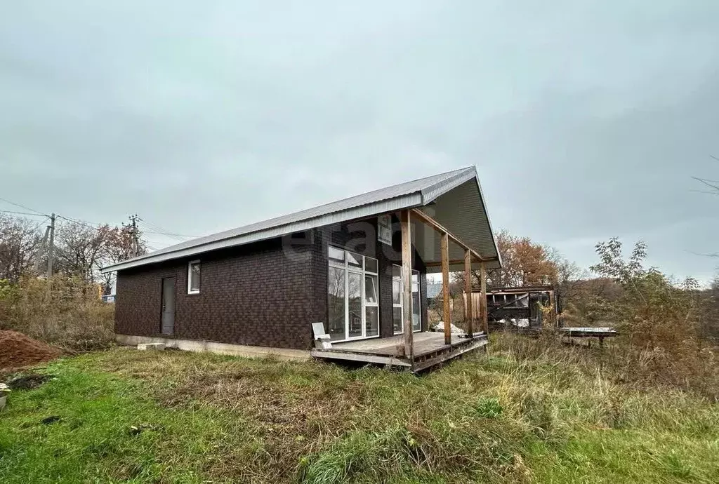 Дом в Башкортостан, Иглинский район, Акбердинский сельсовет, д. ... - Фото 1