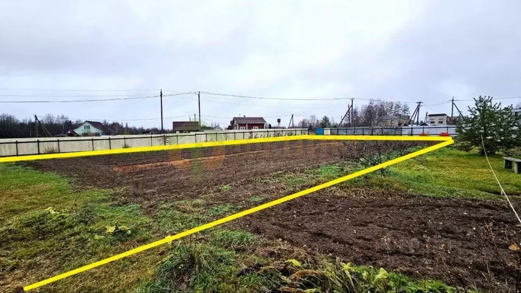 Участок в Ленинградская область, Кировский район, Суховское с/пос, д. ... - Фото 1