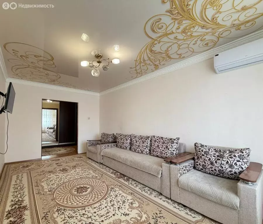 3-комнатная квартира: Нальчик, улица Калинина, 250Б (72 м) - Фото 2