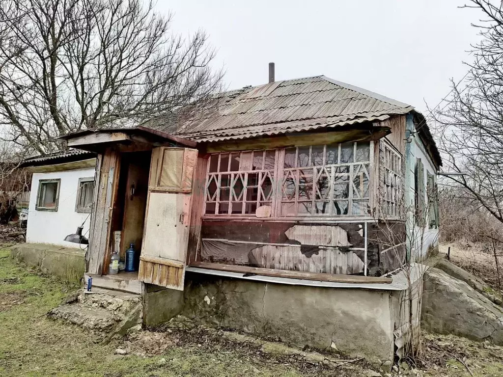 Дом в Ростовская область, Неклиновский район, Большенеклиновское ... - Фото 1